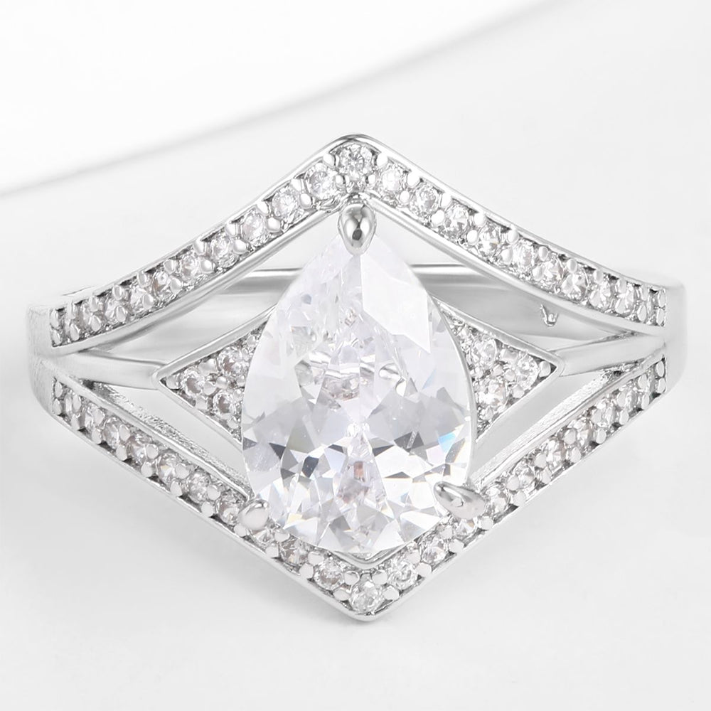 Arany tónusú Emporia Ötvözetű Gyűrű Fehér Emporia® Kristállyal