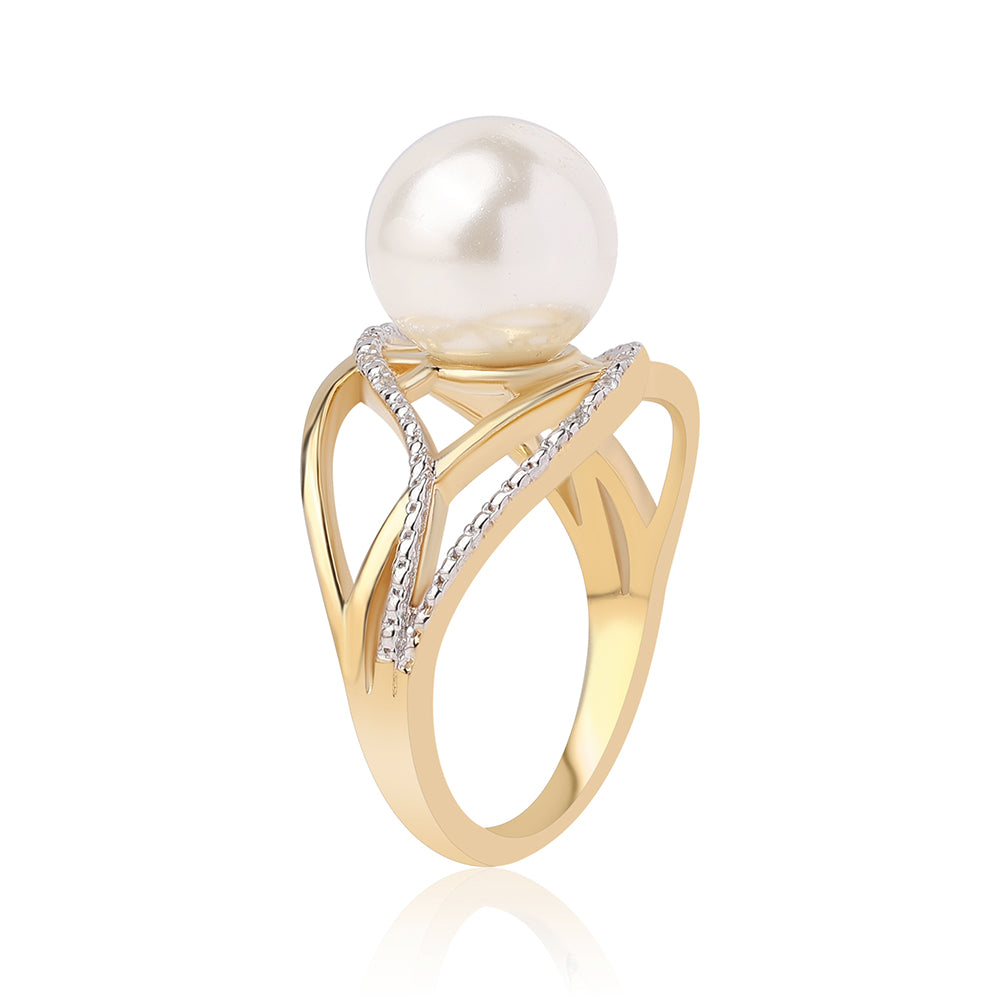 Arannyal Bevont Ezüst Gyűrű Fehér Édesvízi Kagylógyönggyel és Fehér Topázzal