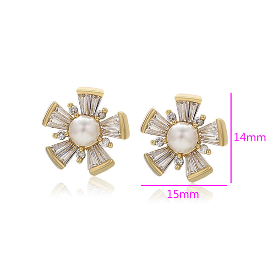 Arany tónusú Emporia Ötvözetű Fülbevaló Üveggyönggyel és Fehér Emporia® Kristállyal