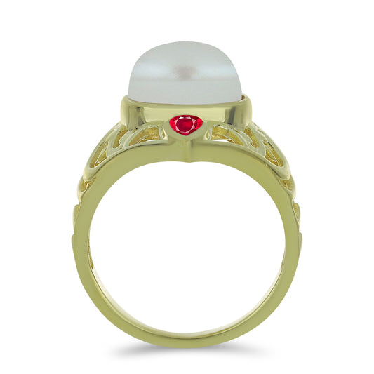 Arannyal Bevont Ezüst Gyűrű Fehér Édesvízi Kagylógyönggyel és Madagaszkári Rubinnal