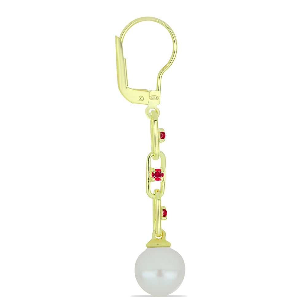 Arannyal Bevont Ezüst Fülbevaló Fehér Édesvízi Kagylógyönggyel és Madagaszkári Rubinnal