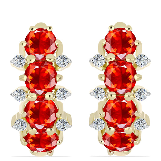 Arannyal Bevont Ezüst Fülbevaló Etiópiai Vörös Opállal és Fehér Topázzal