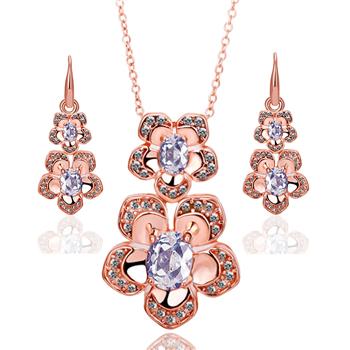 Arany tónusú Emporia Ötvözetű Szett Fehér Emporia® Kristállyal ( Nyaklánc+Fülbevaló )