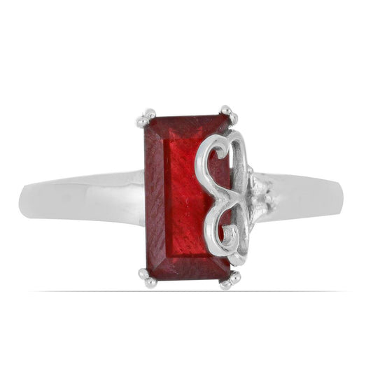 Ezüst Gyűrű Madagaszkári Rubinnal