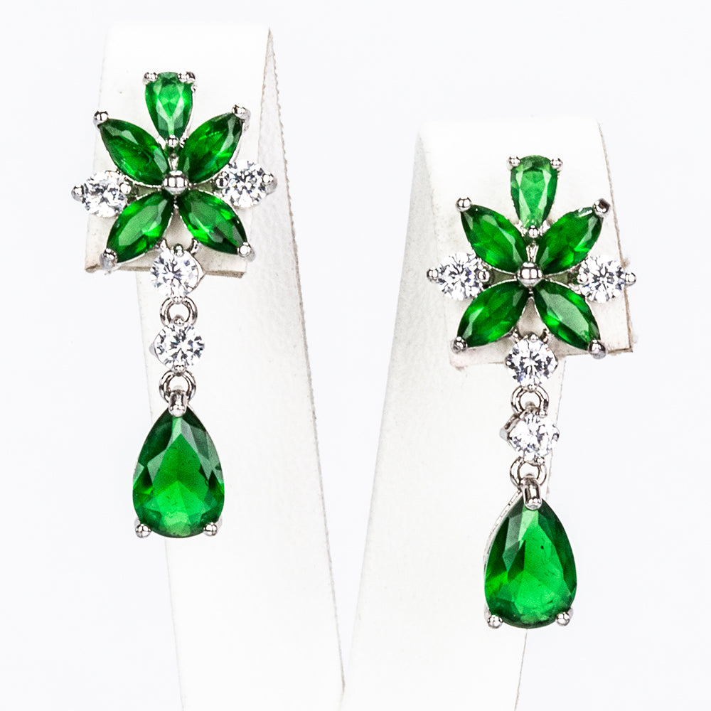 Arany tónusú Emporia Ötvözetű Szett Zöld Emporia® Kristállyal ( Nyaklánc+Fülbevaló )