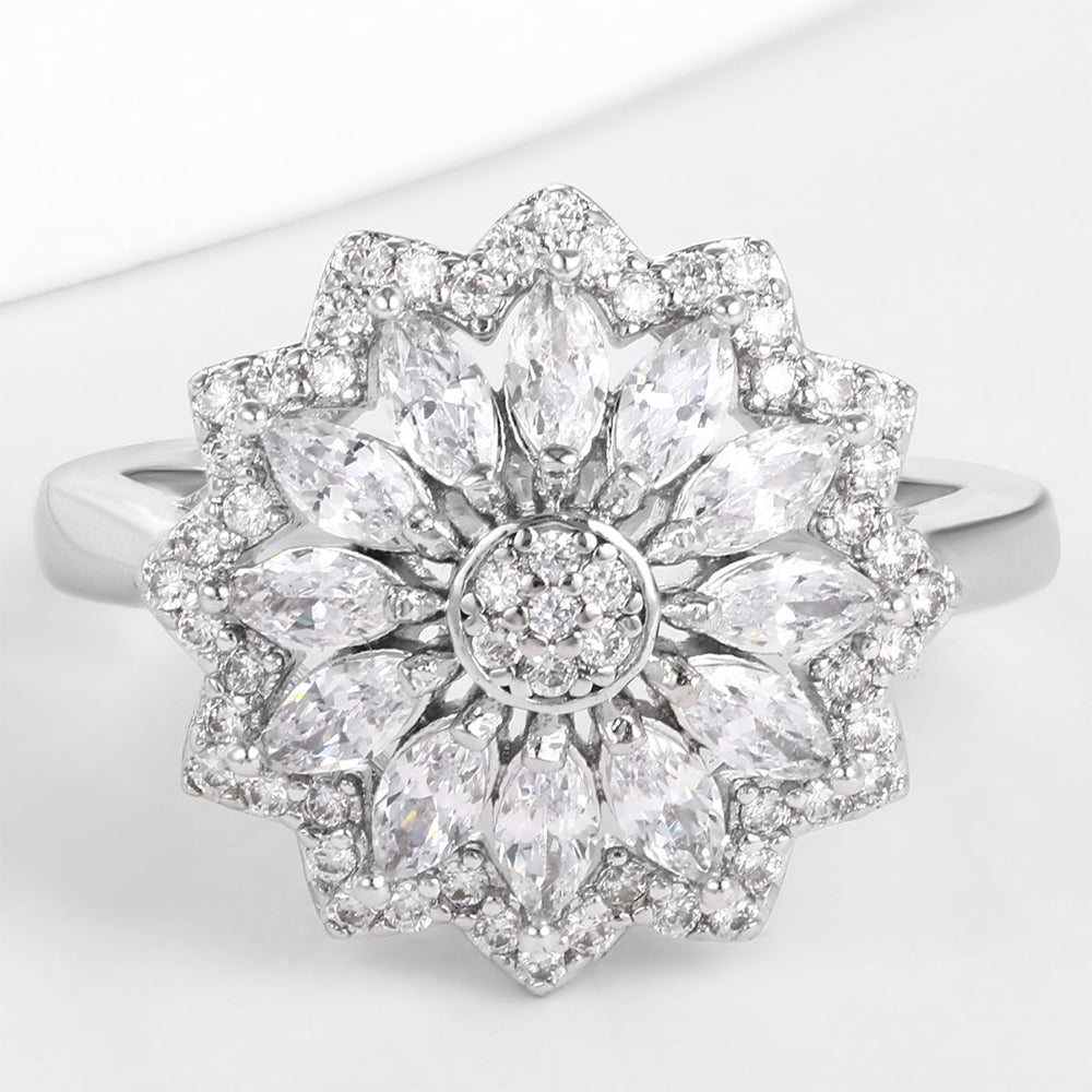 Arany tónusú Emporia Ötvözetű Gyűrű Fehér Emporia® Kristállyal