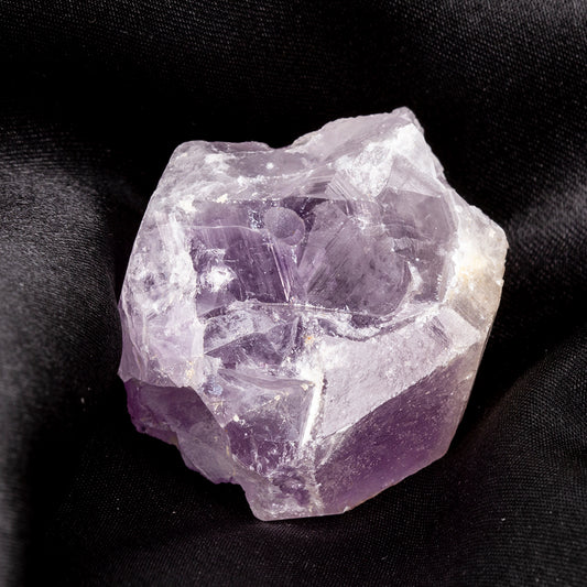 Ametiszt füstölő pálca tartó: kézzel készült valódi ametisztből (3–5 cm)