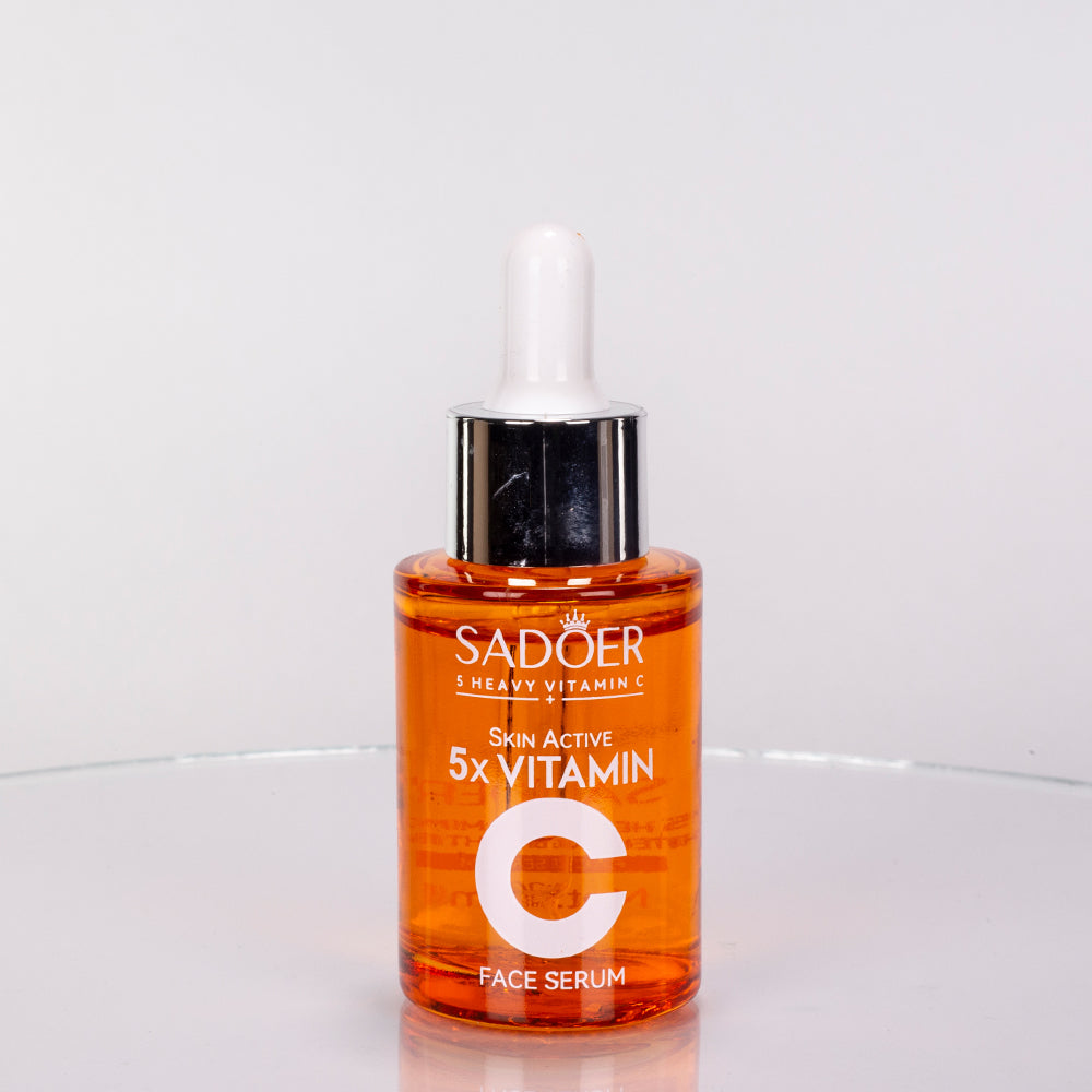 SADOER 5x C-vitaminos bőrtónus-egységesítő és hidratáló arcápoló ajándékcsomag – 6 részes 5 