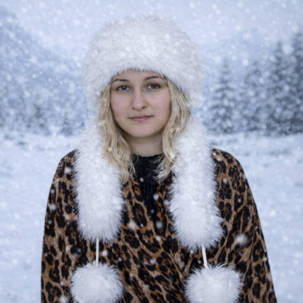 Fehér műszőrme téli sapka sállal – egyméretes 6 