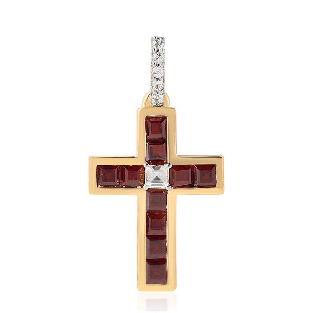 Kereszt Arannyal Bevont Ezüst Medál Barton Gránáttal és Fehér Topázzal 1 