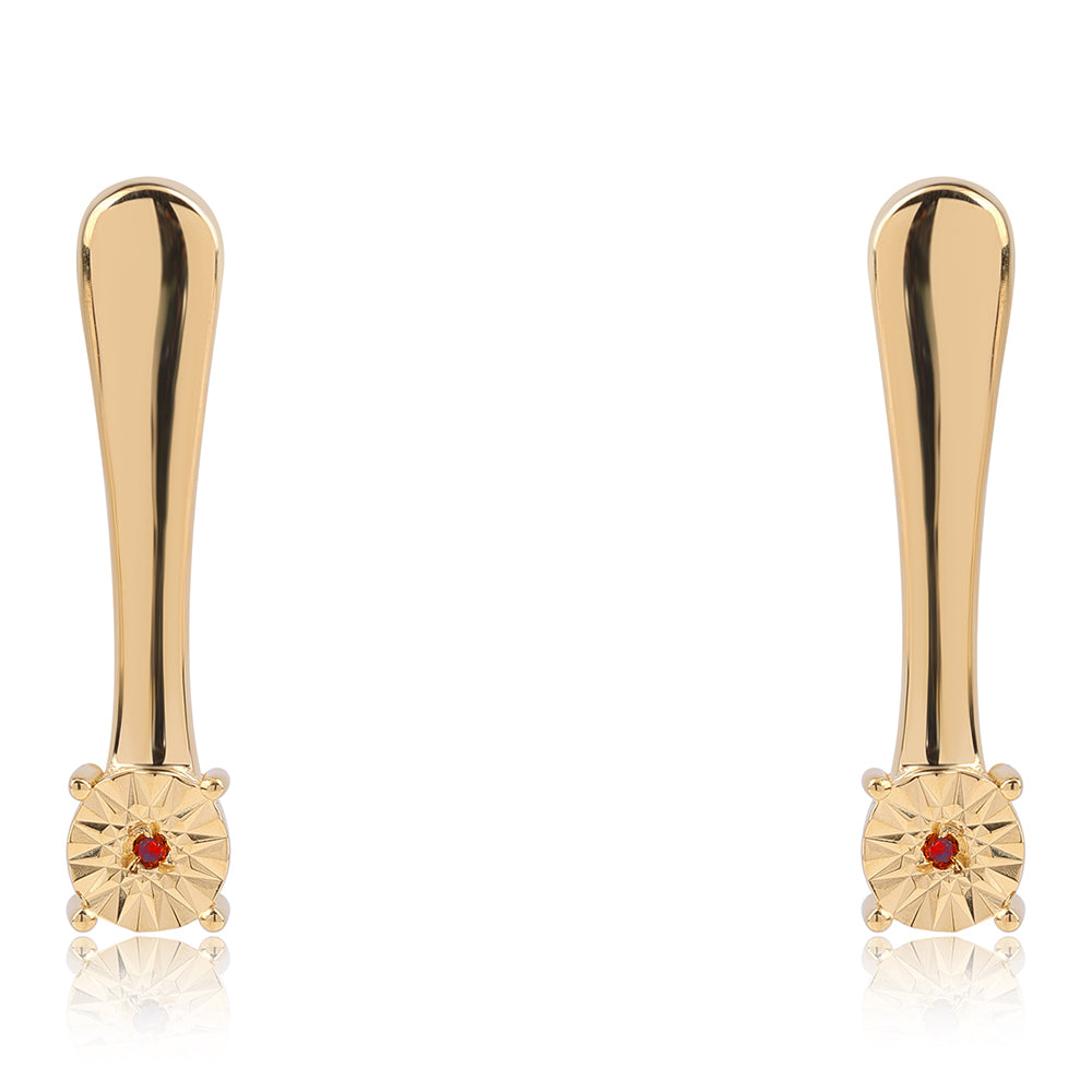 Arannyal Bevont Ezüst Fülbevaló Vörös Gyémánttal 1 