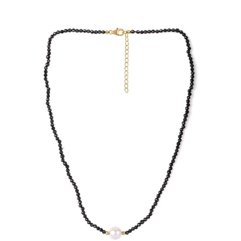 Arannyal Bevont Ezüst Nyaklánc Fekete Spinellel és Fehér Édesvízi Kagylógyönggyel 5 