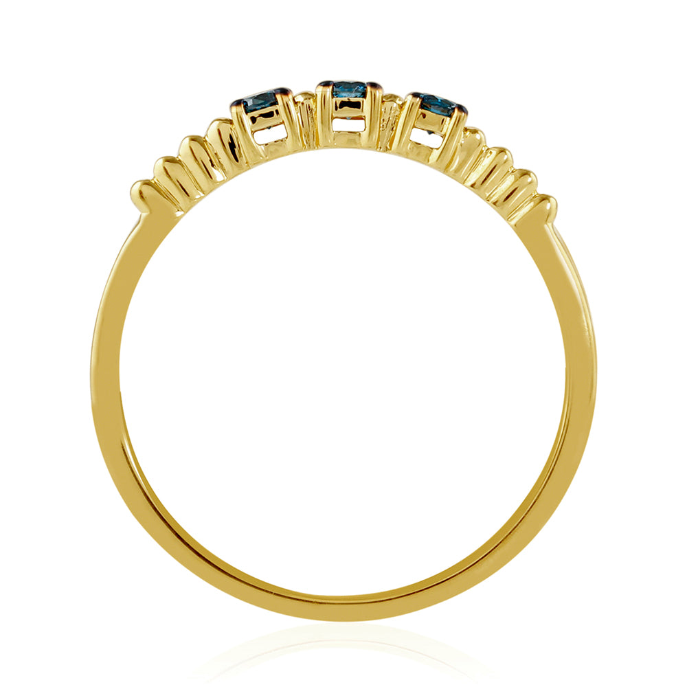 Arannyal Bevont Ezüst Gyűrű Kék Gyémánttal