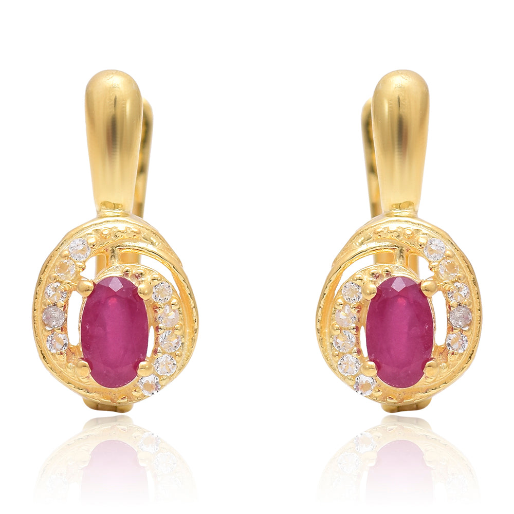 Arannyal Bevont Ezüst Fülbevaló Madagaszkári Rubinnal és Fehér Topázzal 4 