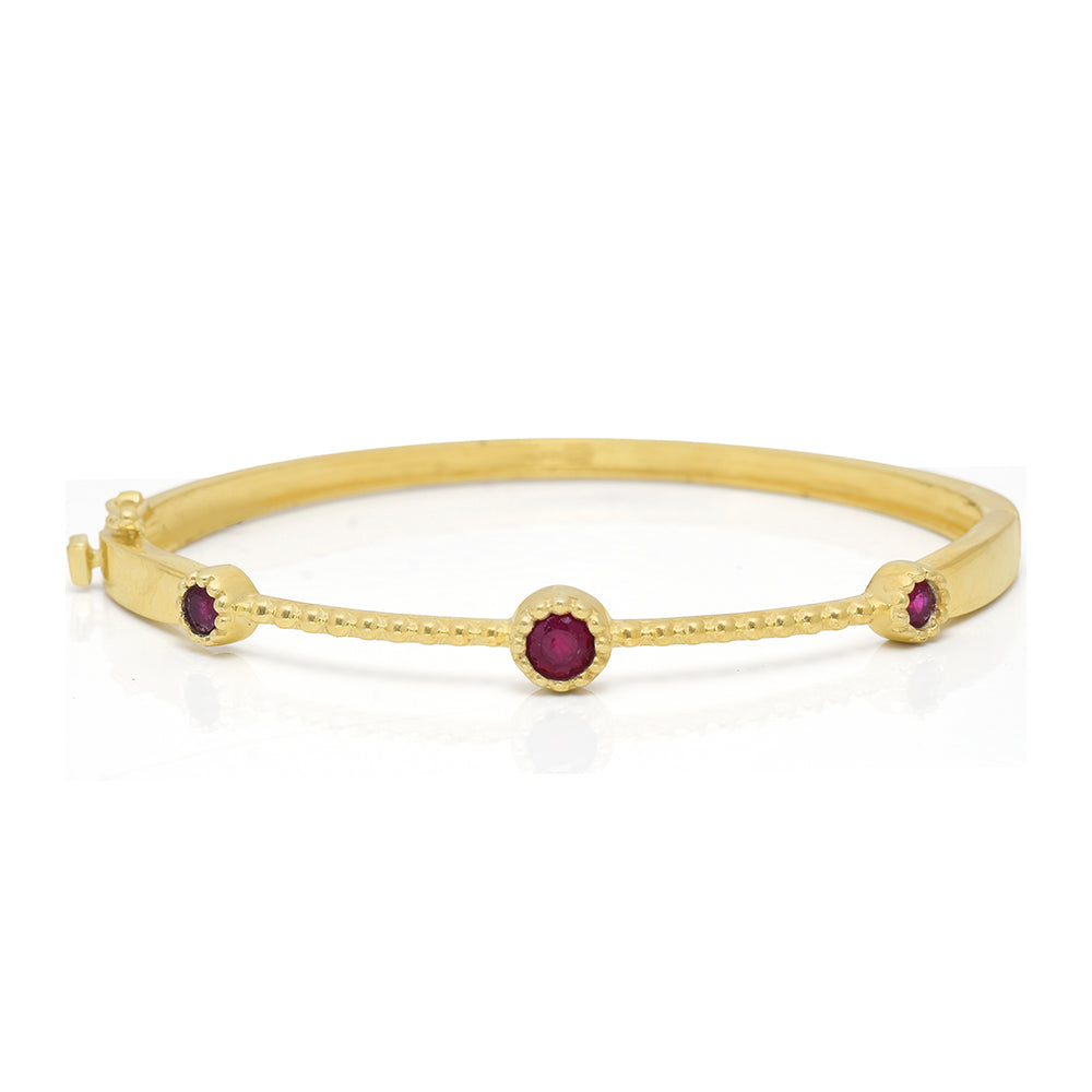 Arannyal Bevont Ezüst Karperec Madagaszkári Rubinnal