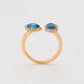 Arany tónusú Emporia Ötvözetű Gyűrű Kék Emporia® Kristállyal és Fehér Emporia® Kristállyal