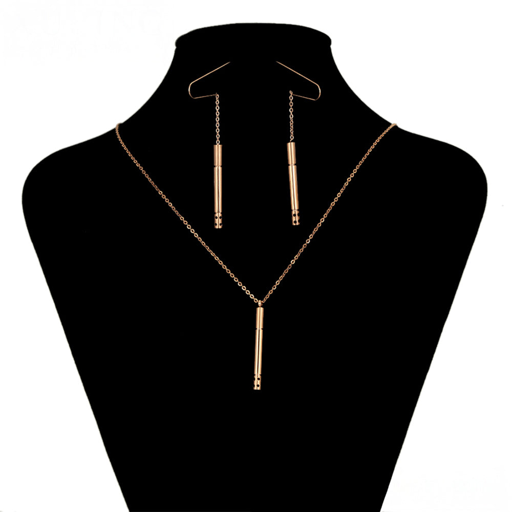 Arany tónusú Emporia Ötvözetű Szett Vörös Emporia® Kristállyal ( Nyaklánc+Fülbevaló+Medál ) 2 