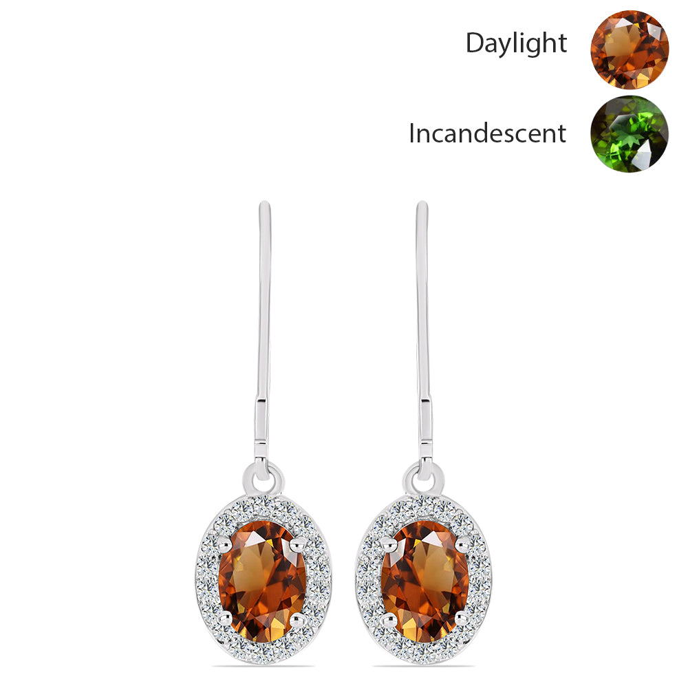 Ezüst Fülbevaló Minősített laboratóriumban előállított Anatóliai Zultanit-tal és Fehér Topázzal 1 