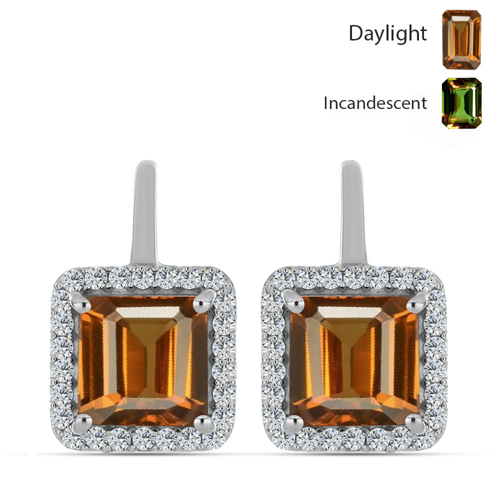 Ezüst Fülbevaló Minősített laboratóriumban előállított Anatóliai Zultanit-tal és Fehér Topázzal