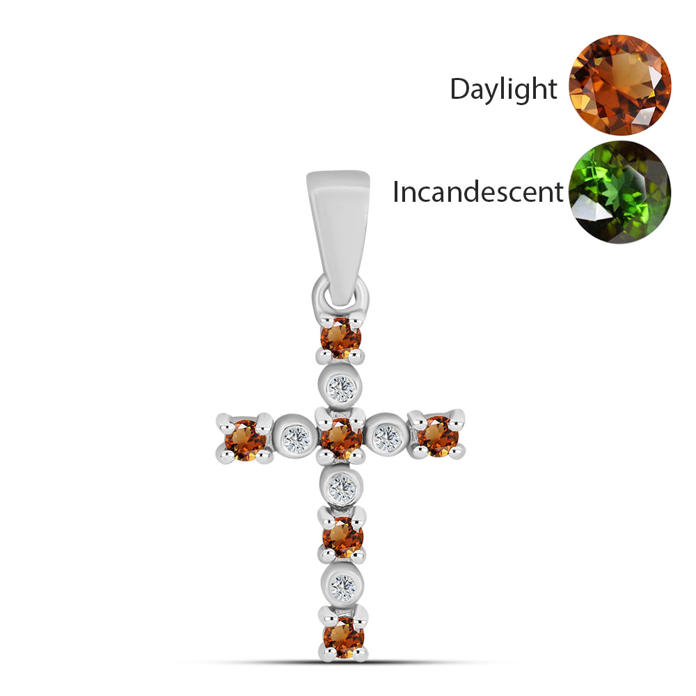 Kereszt Ezüst Medál Minősített laboratóriumban előállított Anatóliai Zultanit-tal és Fehér Topázzal 1 
