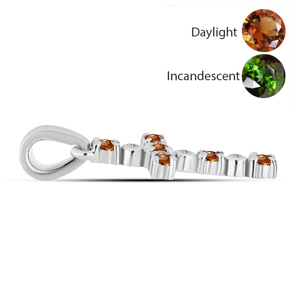 Kereszt Ezüst Medál Minősített laboratóriumban előállított Anatóliai Zultanit-tal és Fehér Topázzal