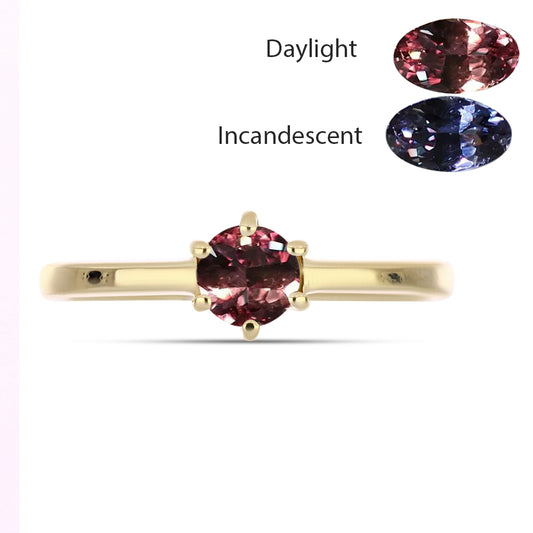 Arannyal Bevont Ezüst Gyűrű Tsivory Színváltós Gránáttal