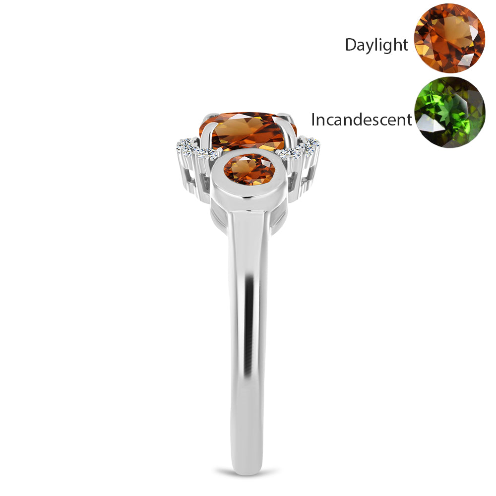 Ezüst Gyűrű Minősített laboratóriumban előállított Anatóliai Zultanit-tal és Fehér Topázzal