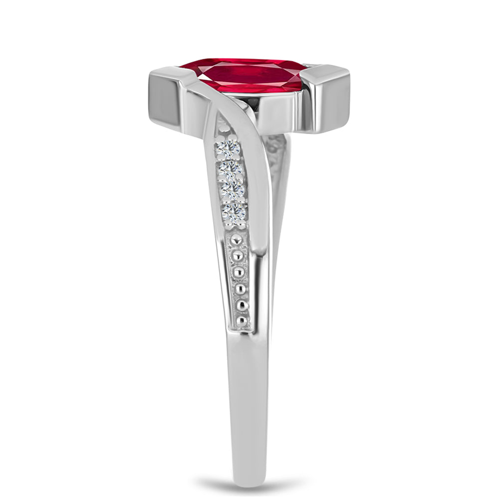 Ezüst Gyűrű Madagaszkári Rubinnal és Fehér Topázzal 4 