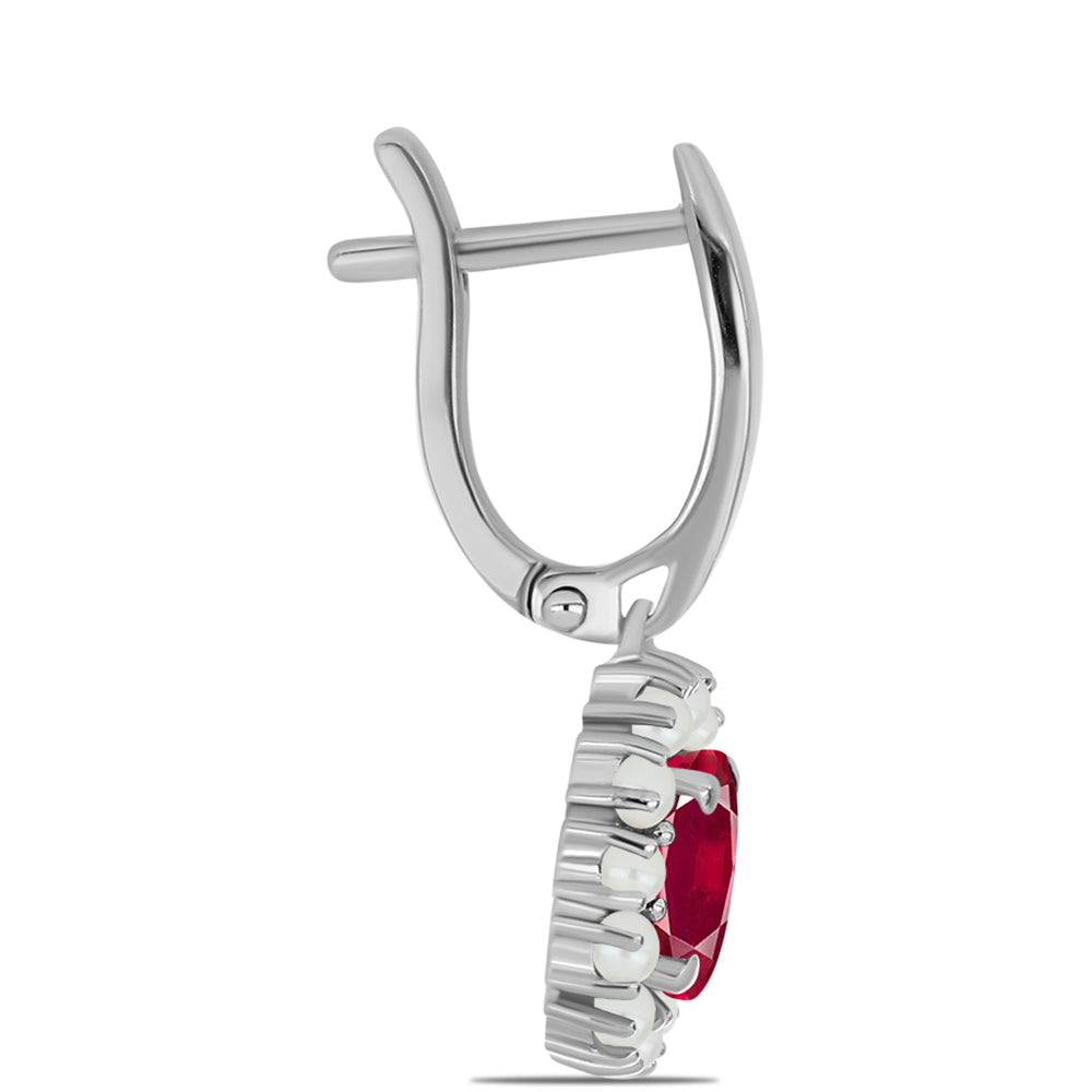 Ezüst Fülbevaló Madagaszkári Rubinnal és Fehér Édesvízi Kagylógyönggyel