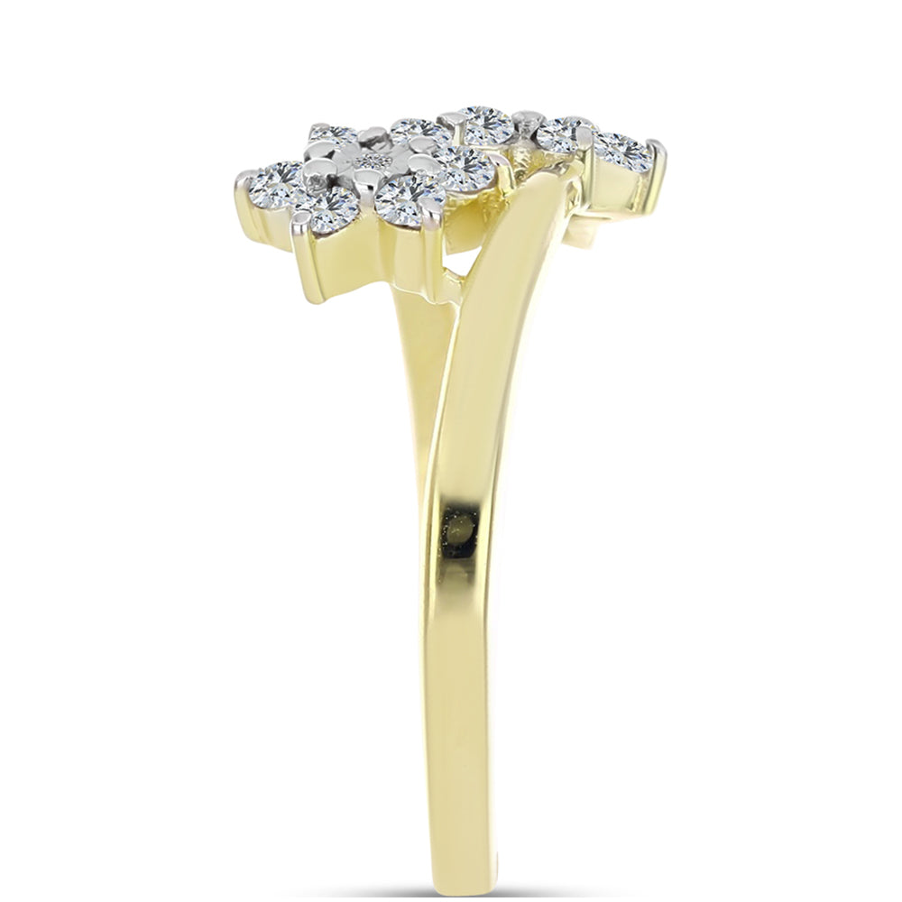 Arannyal Bevont Ezüst Gyűrű Fehér Gyémánttal és Fehér Topázzal 4 