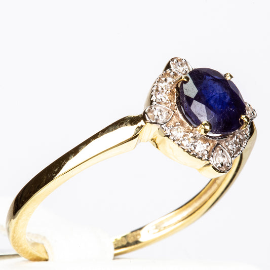 Arannyal Bevont Ezüst Gyűrű Ausztrál Kék Zafírral és Fehér Cirkónnal